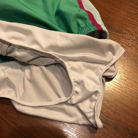 Nike Dri Fit Shorts. Size LG. Like new! - Picture 12 of 15